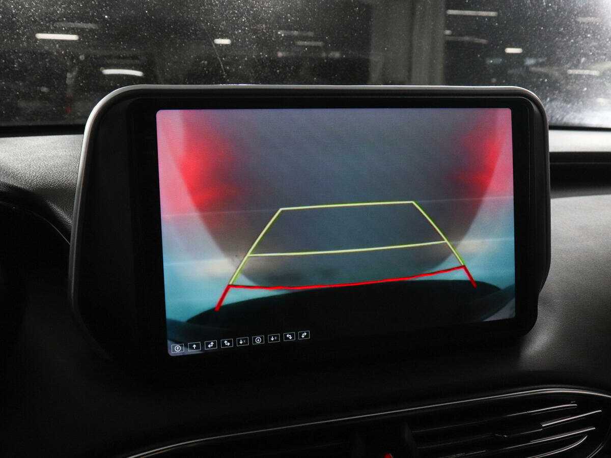 Hyundai Santa Fe 2018 года с пробегом. Фото: #19