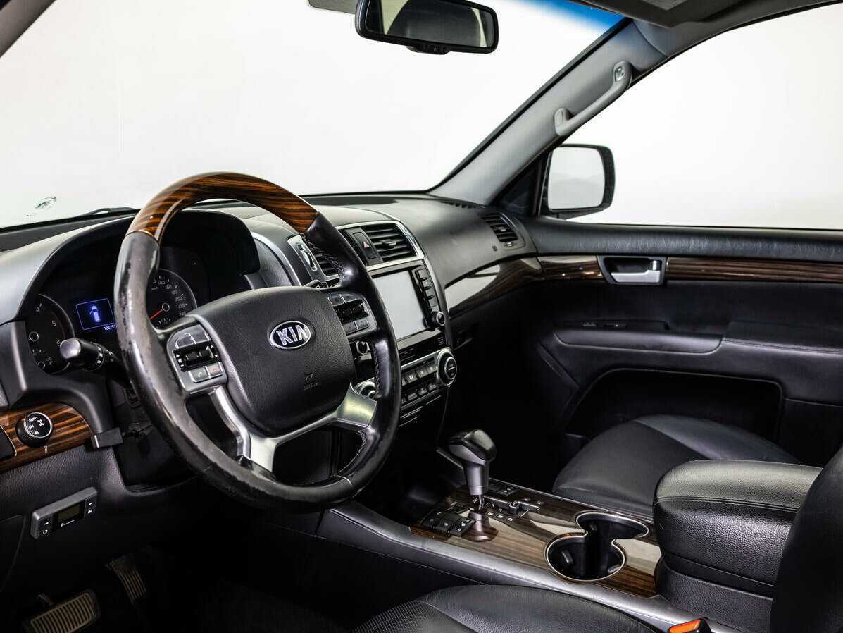 Kia Mohave 2017 года с пробегом. Фото: #10