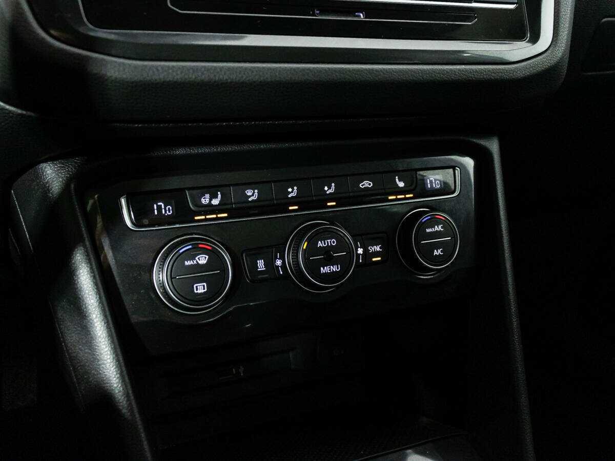 Volkswagen Tiguan 2018 года с пробегом. Фото: #15