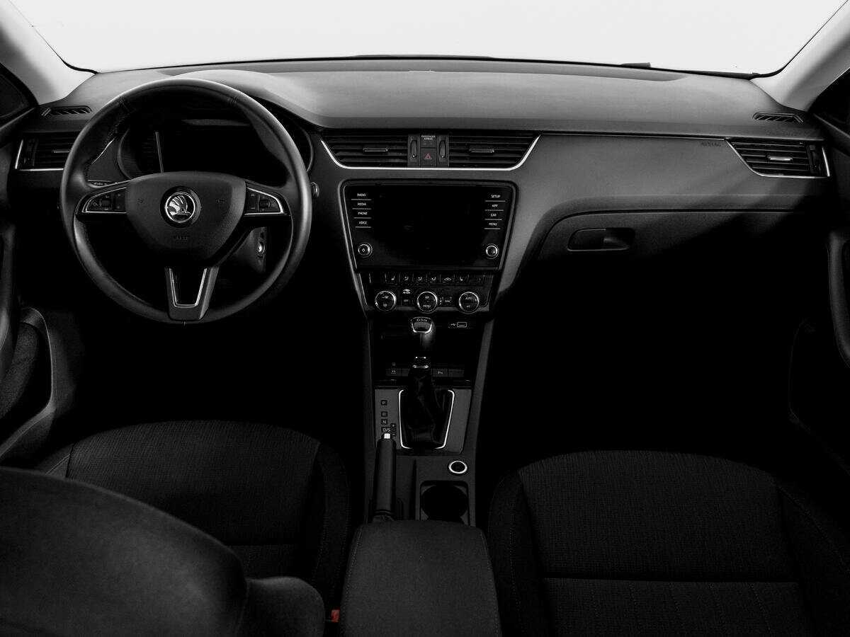 Skoda Octavia 2019 года с пробегом. Фото: #11