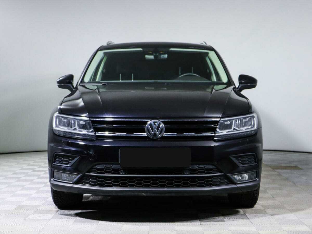 Volkswagen Tiguan 2018 года с пробегом. Фото: #1