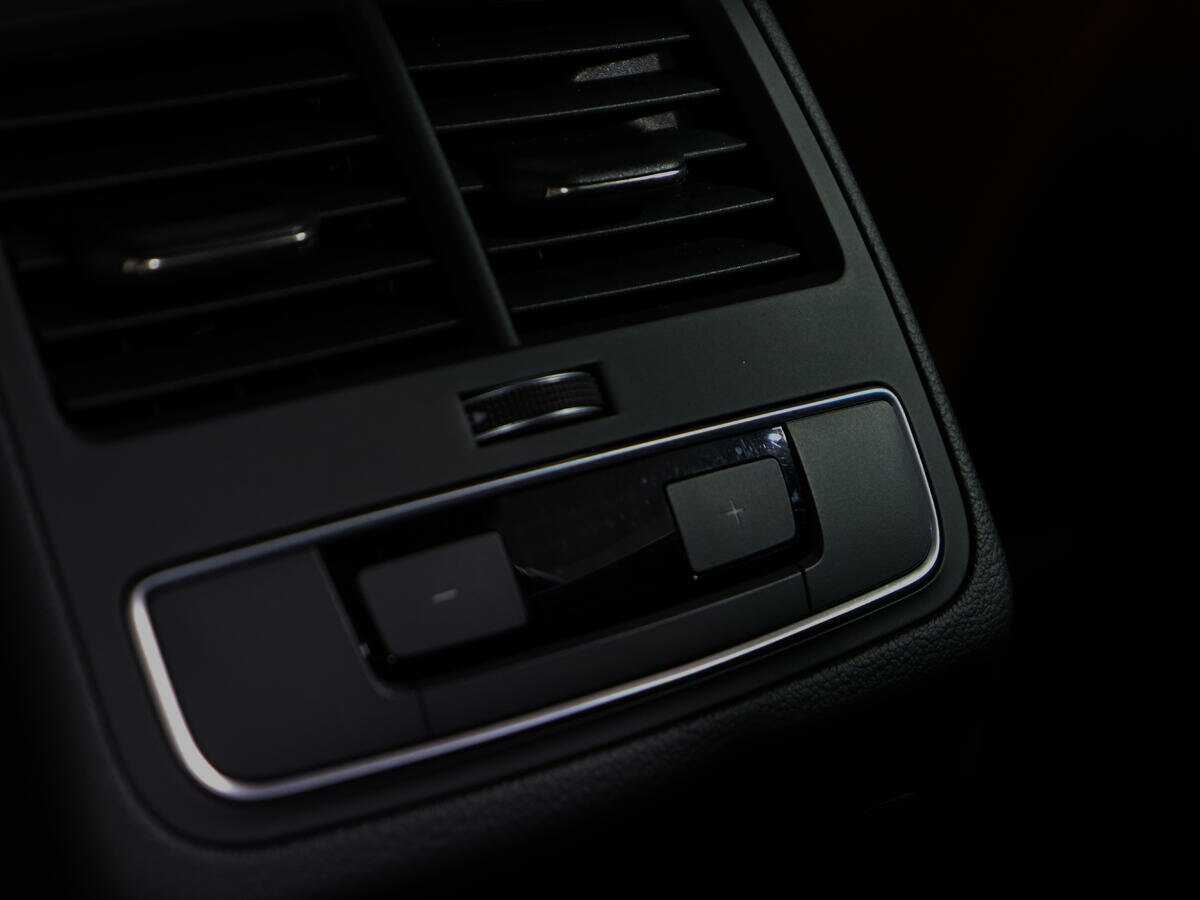 Audi A4 2016 года с пробегом. Фото: #15