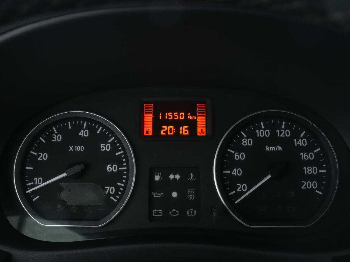 Renault Sandero 2013 года с пробегом. Фото: #5