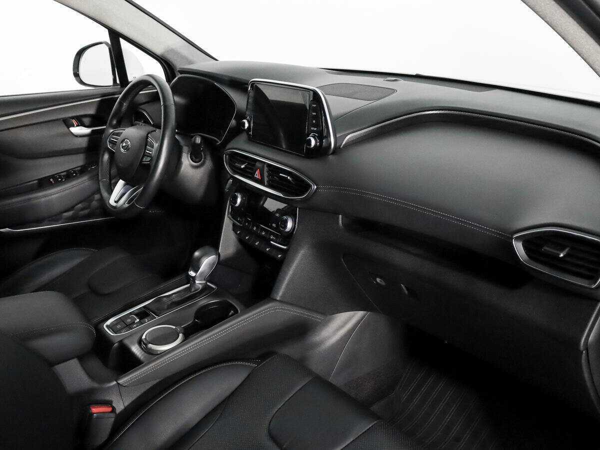 Hyundai Santa Fe 2019 года с пробегом. Фото: #11