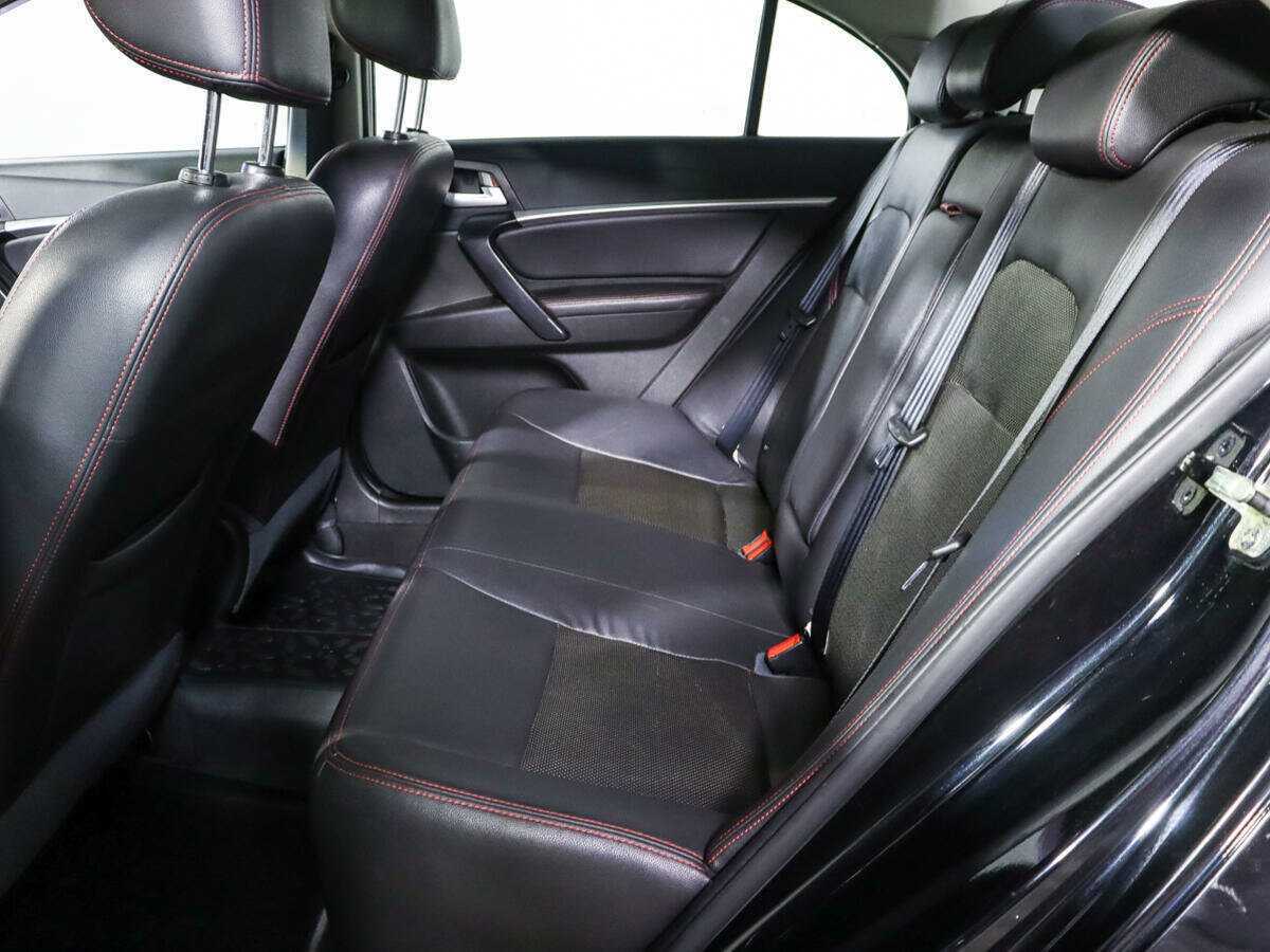 Geely Emgrand 7 2016 года с пробегом. Фото: #7