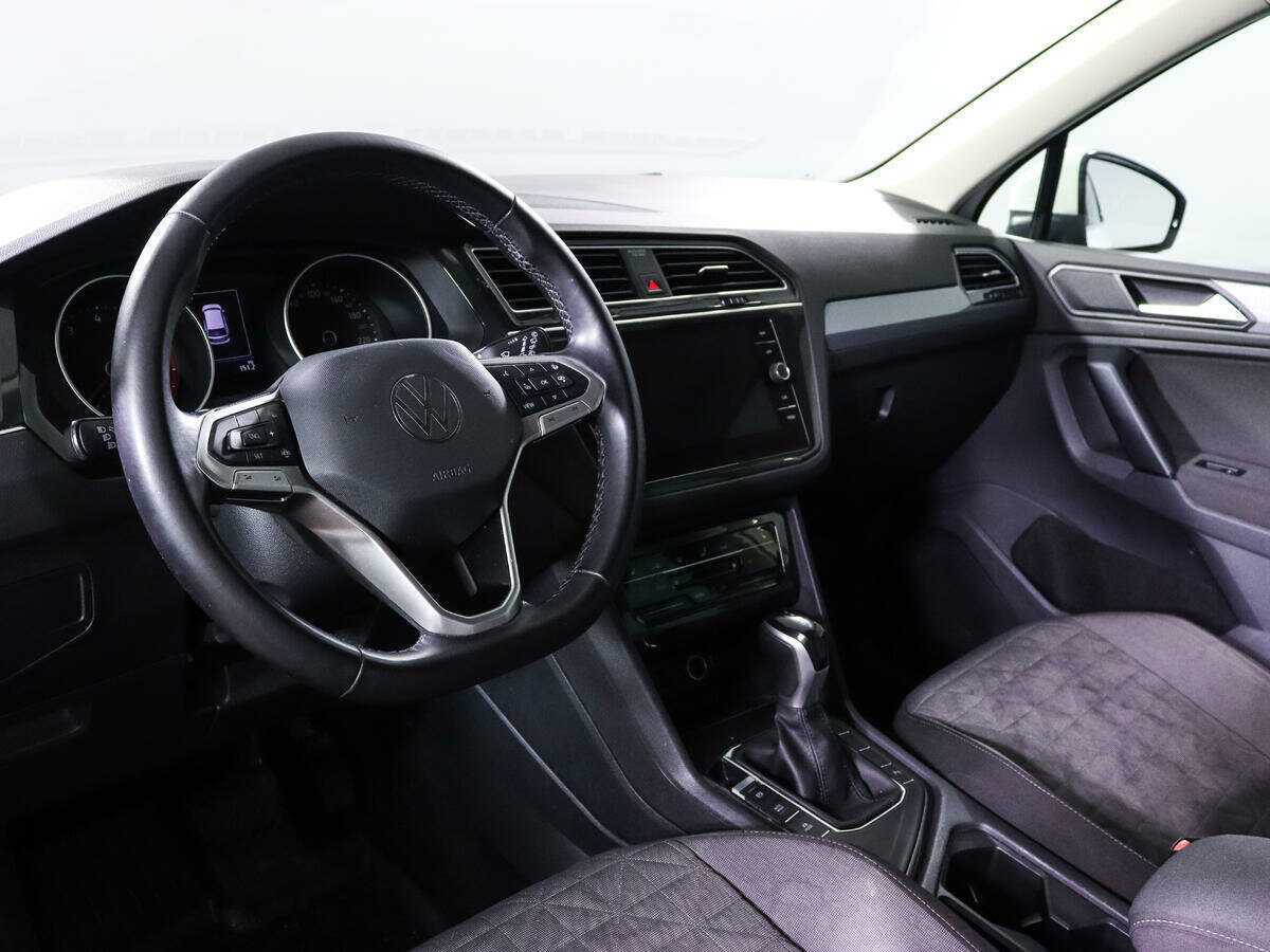 Volkswagen Tiguan 2020 года с пробегом. Фото: #13