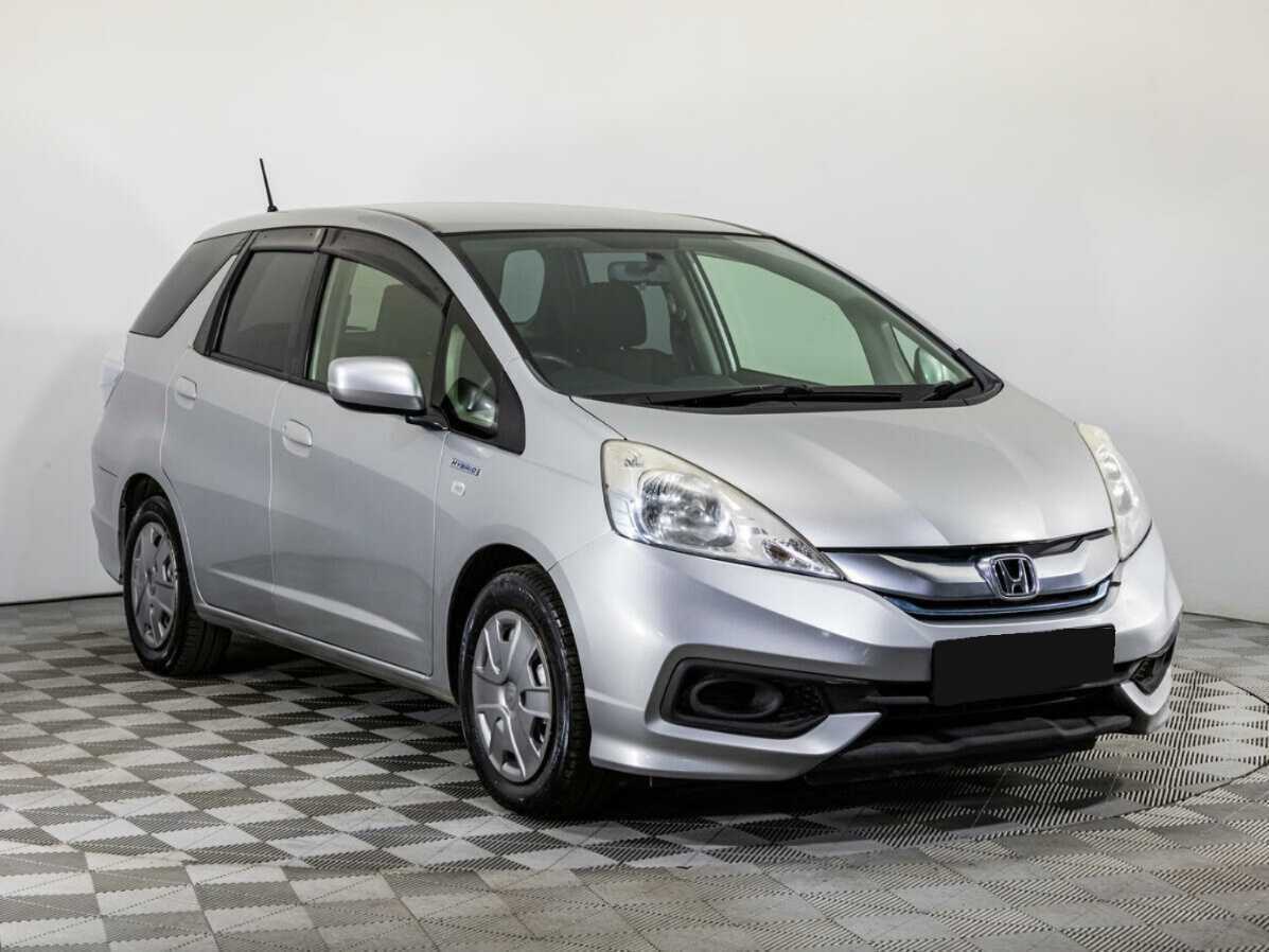 Honda Fit Shuttle 2013 года с пробегом. Фото: #2