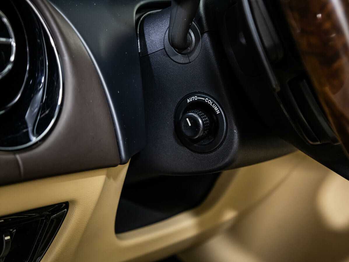 Jaguar XJ 2013 года с пробегом. Фото: #23