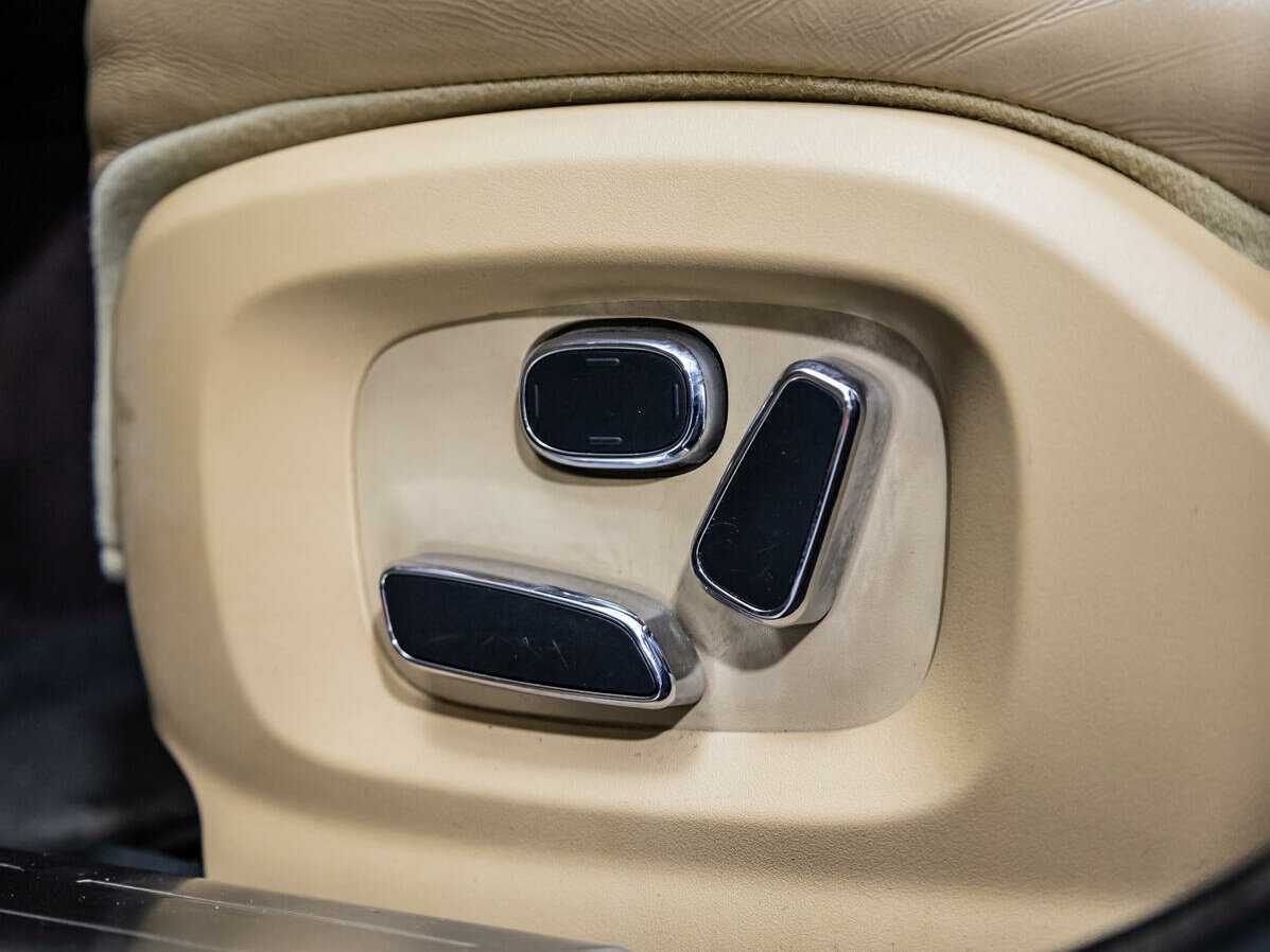 Jaguar XJ 2013 года с пробегом. Фото: #24