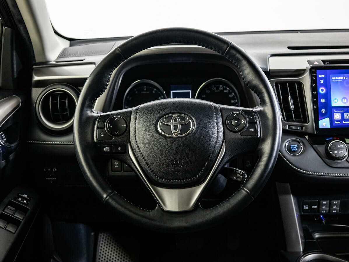 Toyota RAV4 2016 года с пробегом. Фото: #13