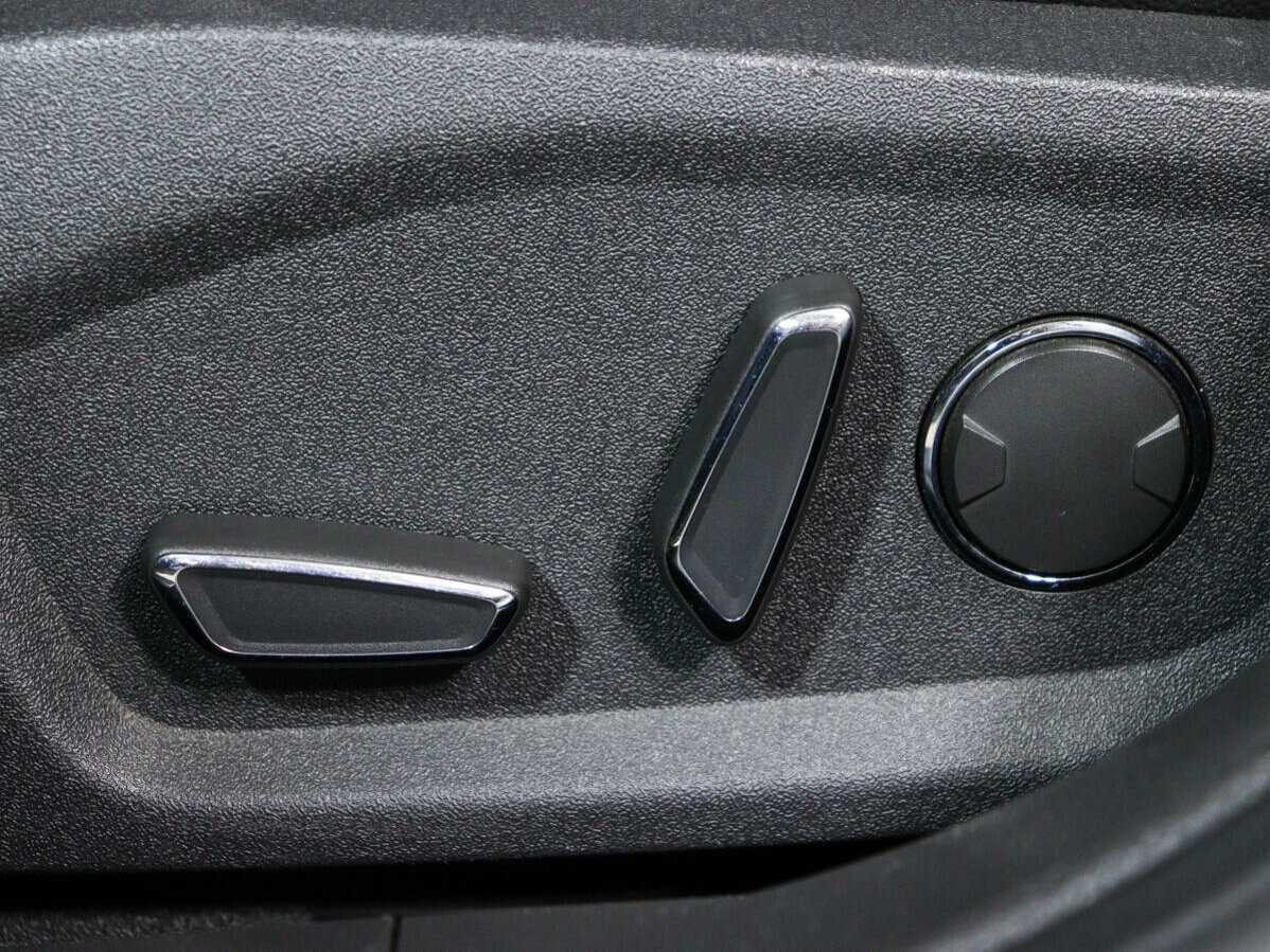 Ford Mondeo 2015 года с пробегом. Фото: #15