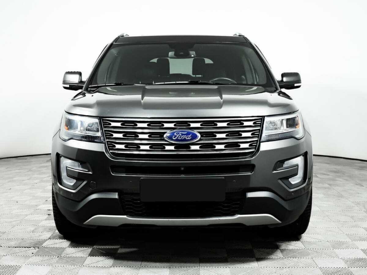 Ford Explorer 2017 года с пробегом. Фото: #1