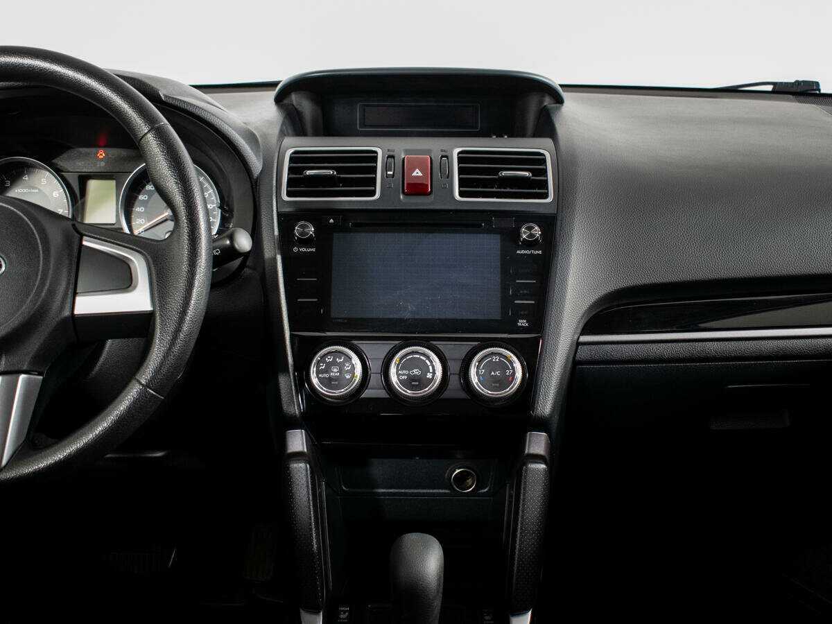 Subaru Forester 2017 года с пробегом. Фото: #8