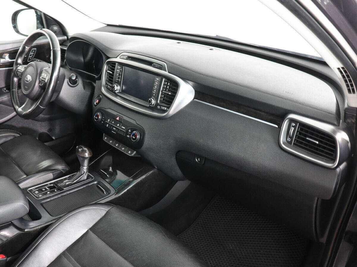 Kia Sorento 2017 года с пробегом. Фото: #9