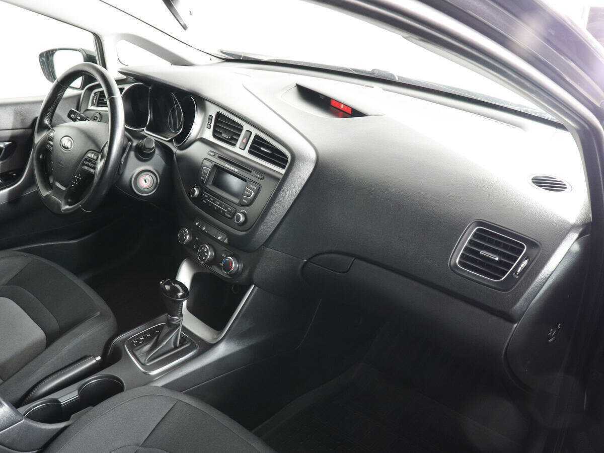 Kia Ceed 2012 года с пробегом. Фото: #6