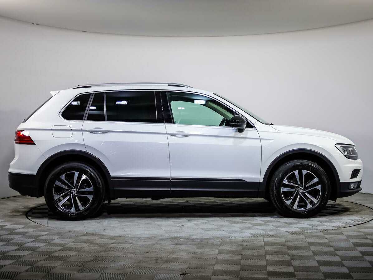 Volkswagen Tiguan 2019 года с пробегом. Фото: #2