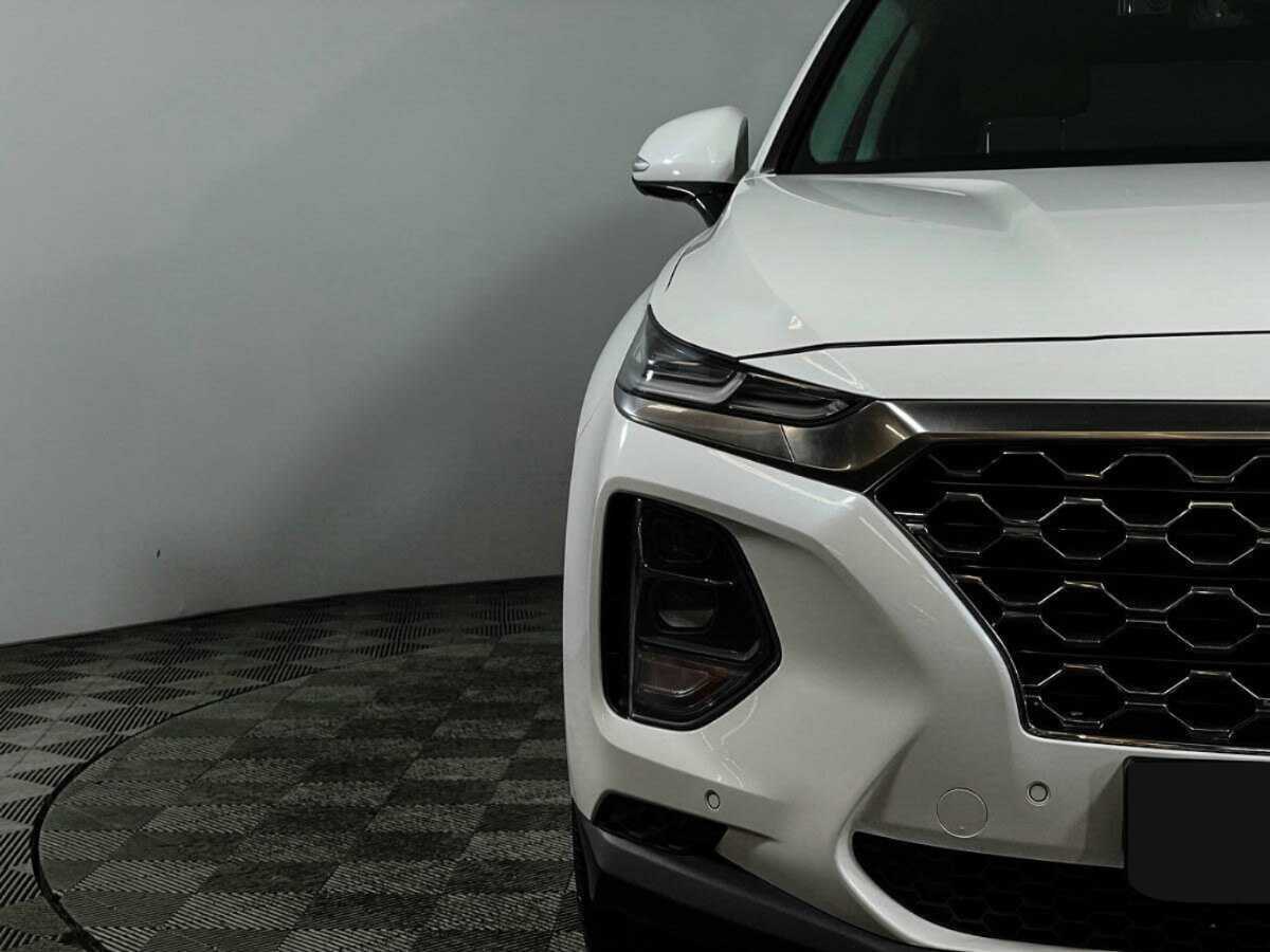Hyundai Santa Fe 2018 года с пробегом. Фото: #19