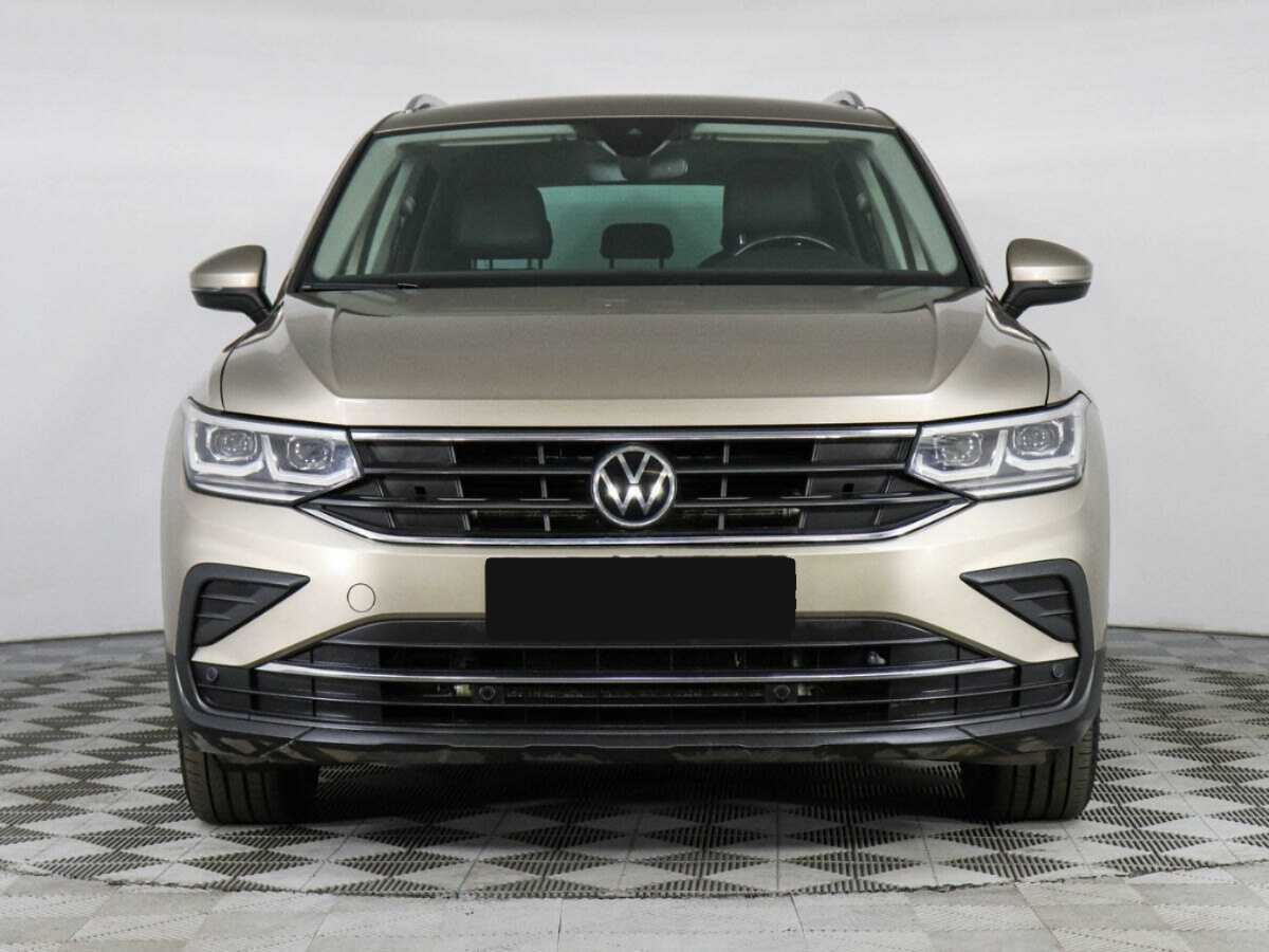 Volkswagen Tiguan 2021 года с пробегом. Фото: #1