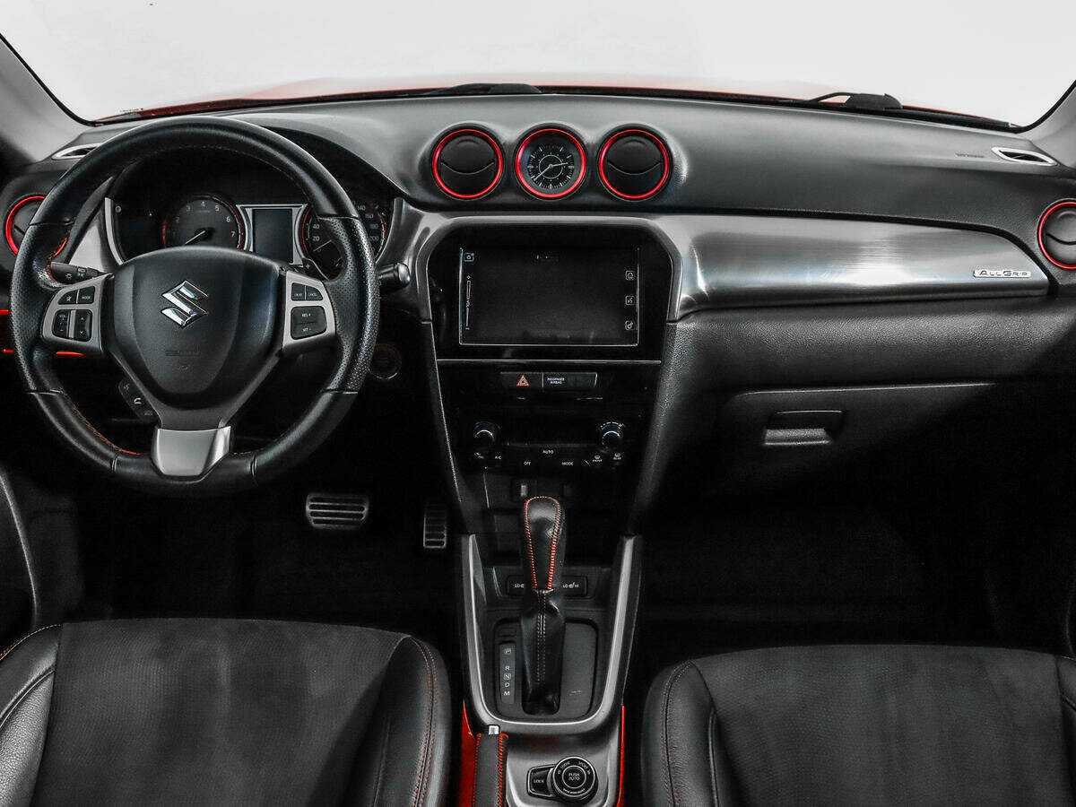 Suzuki Vitara 2017 года с пробегом. Фото: #12