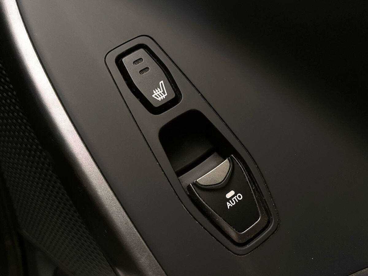 Hyundai Santa Fe 2015 года с пробегом. Фото: #12