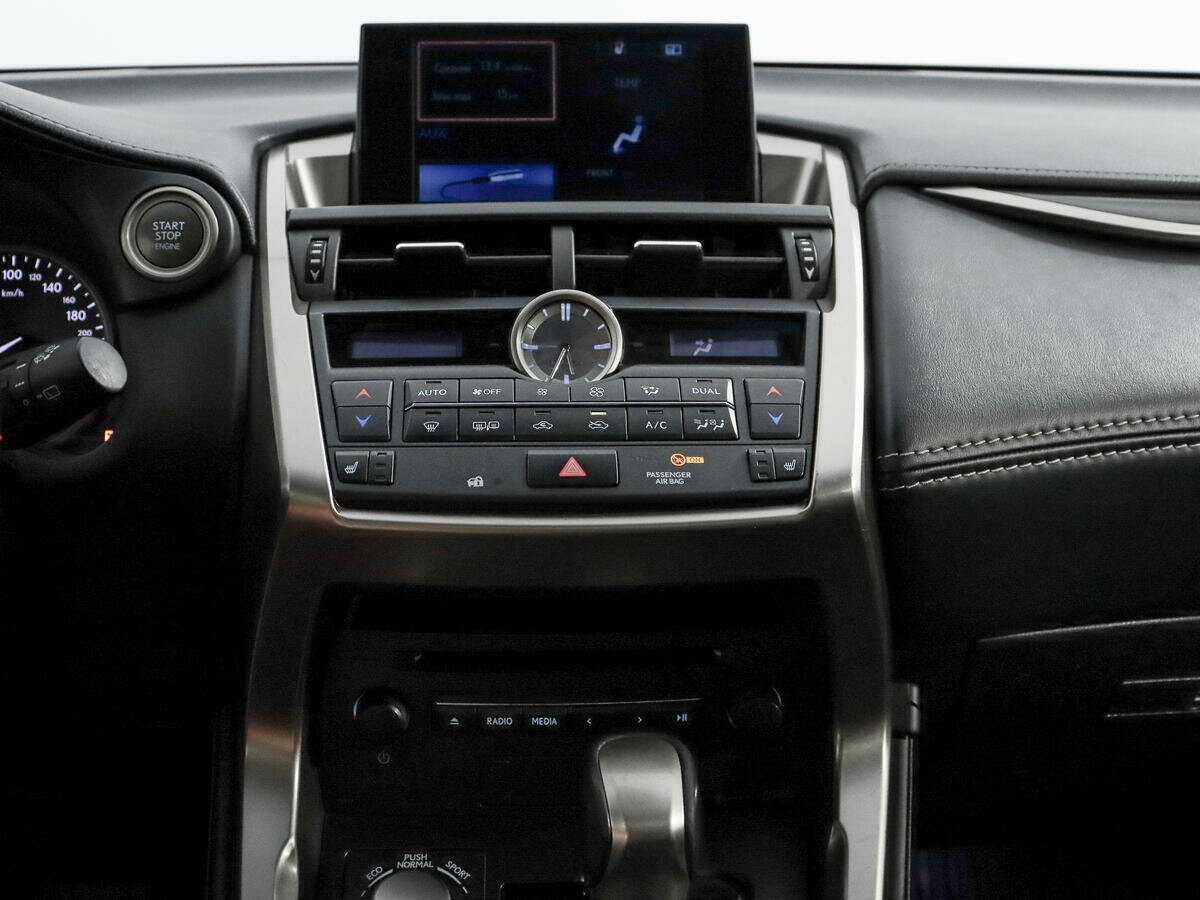Lexus NX 2016 года с пробегом. Фото: #15