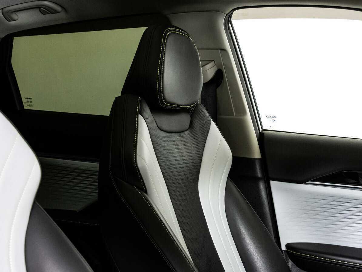 Geely Coolray 2023 года с пробегом. Фото: #14