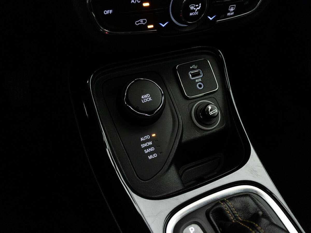 Jeep Compass 2017 года с пробегом. Фото: #16