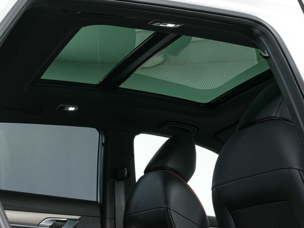 Geely Coolray 2023 года с пробегом. Фото: #12