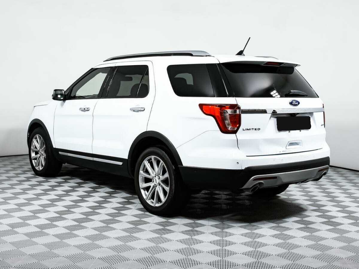 Ford Explorer 2017 года с пробегом. Фото: #5