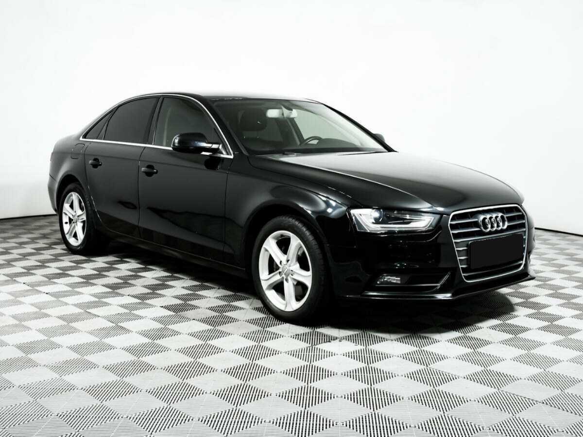 Audi A4 2015 года с пробегом. Фото: #2