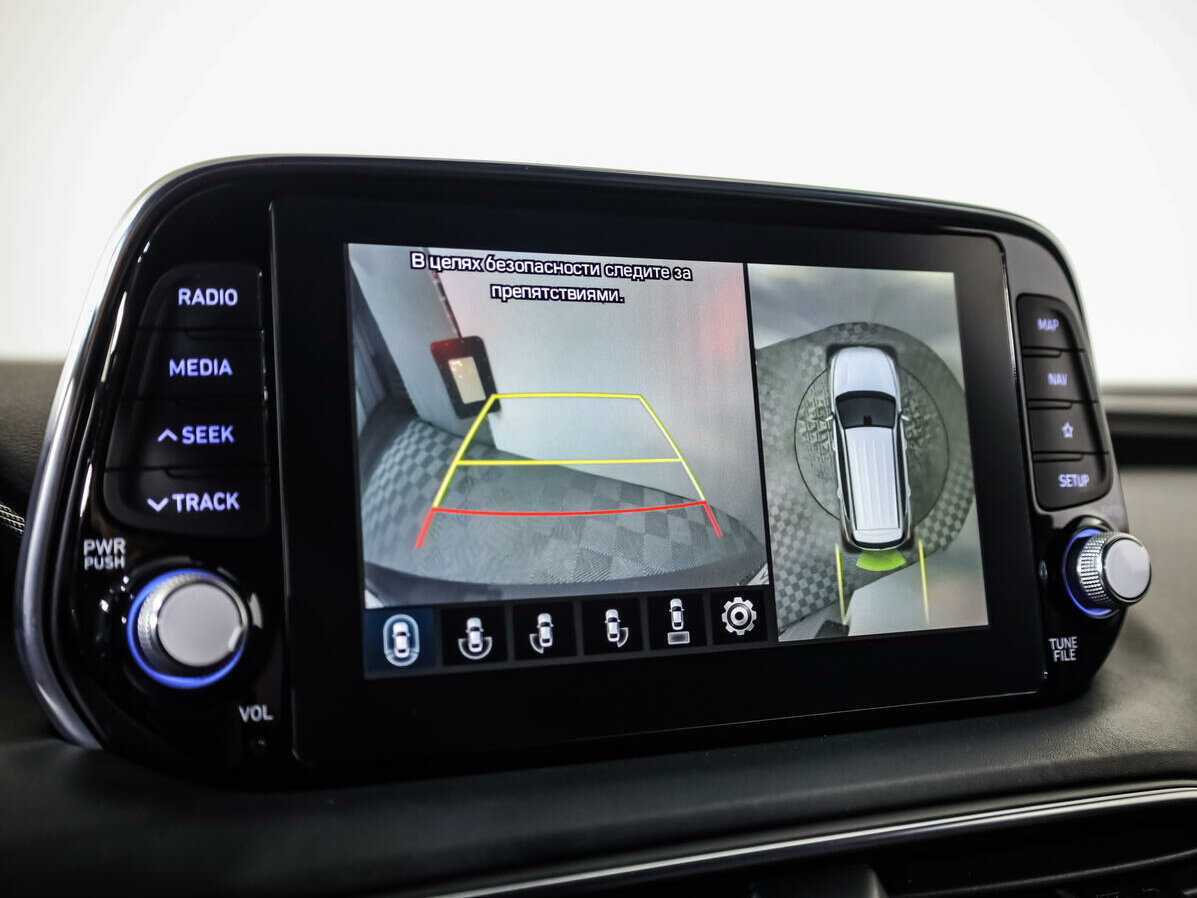 Hyundai Santa Fe 2018 года с пробегом. Фото: #12