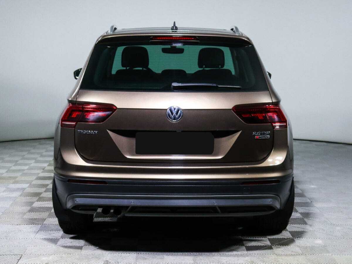 Volkswagen Tiguan 2017 года с пробегом. Фото: #4