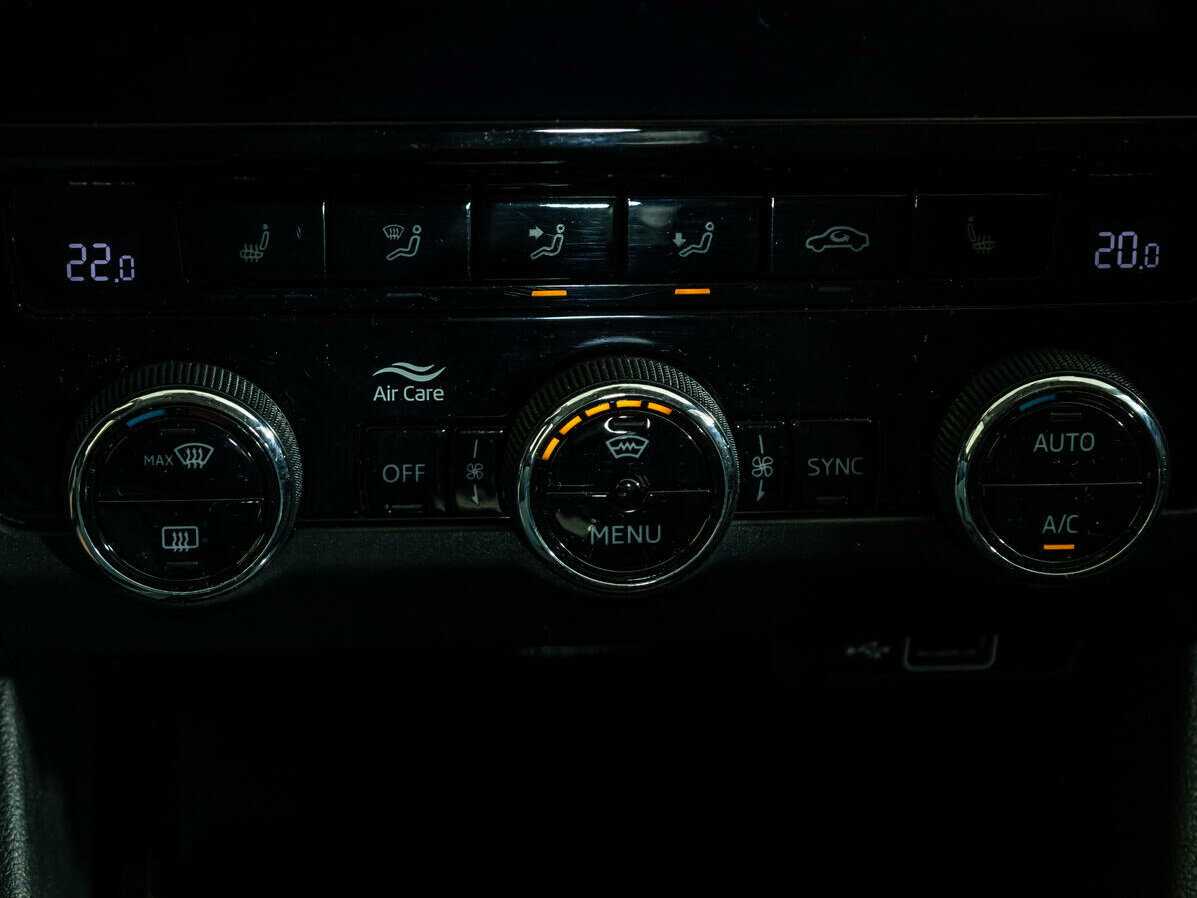 Skoda Octavia 2018 года с пробегом. Фото: #12