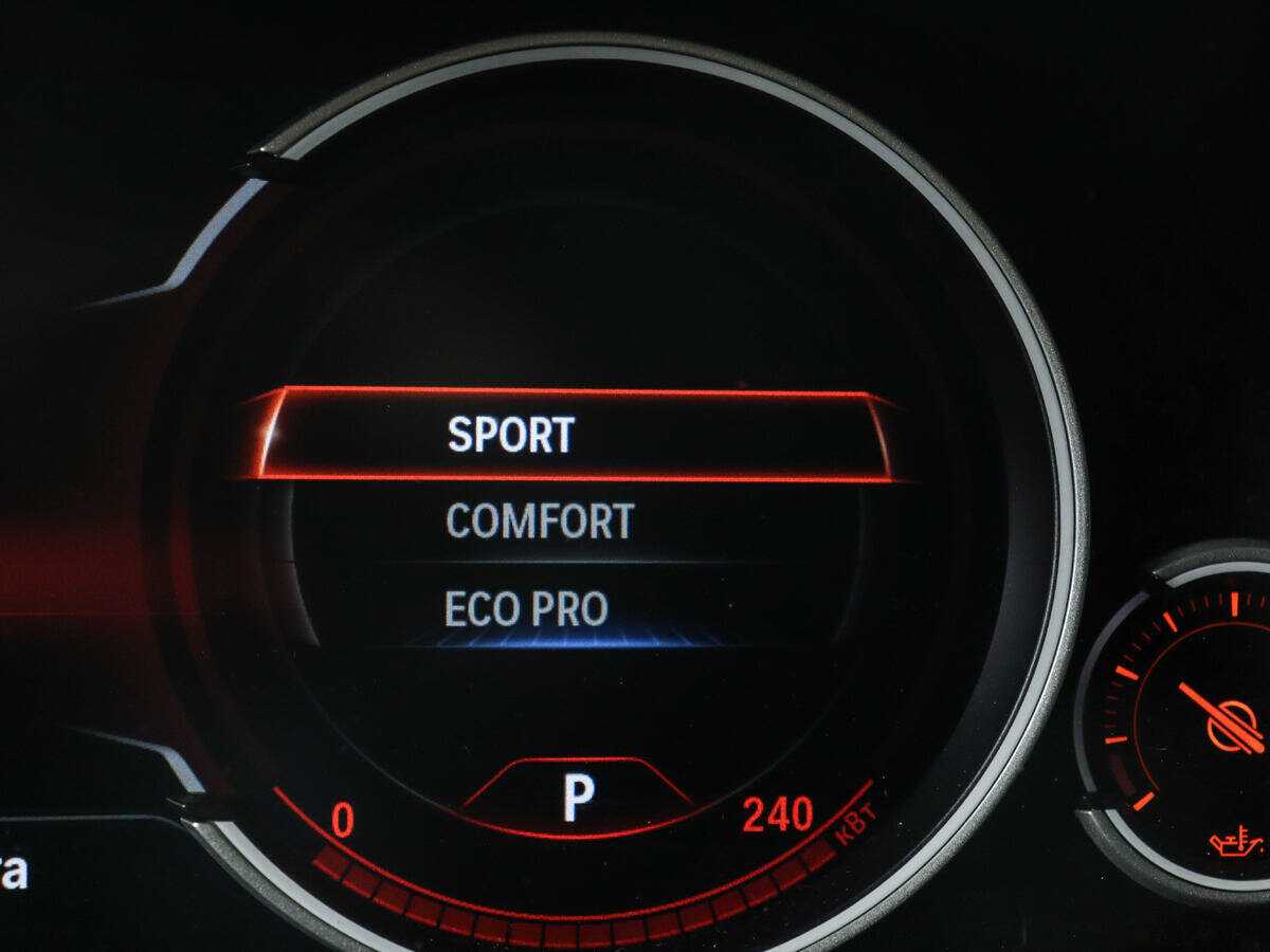 BMW 5 серии 2016 года с пробегом. Фото: #19