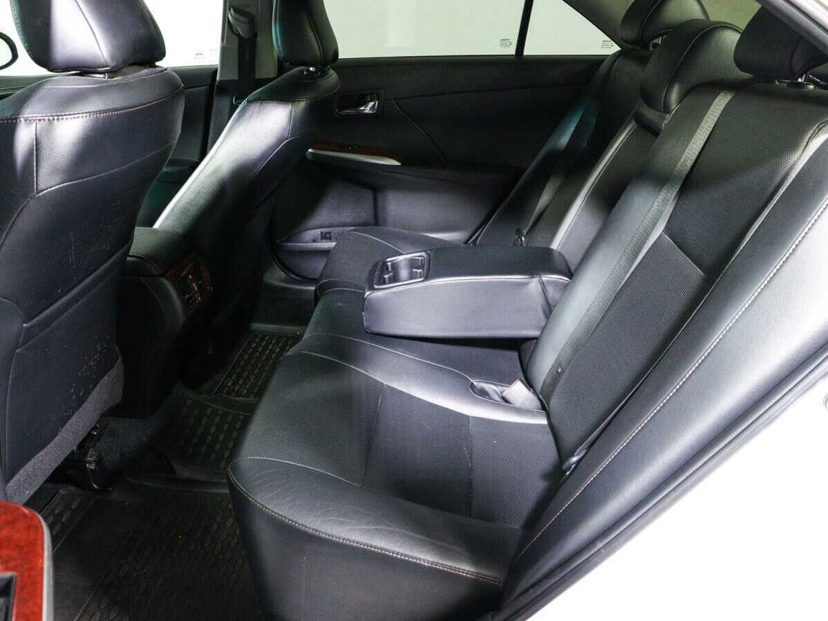 Toyota Camry 2014 года с пробегом. Фото: #9