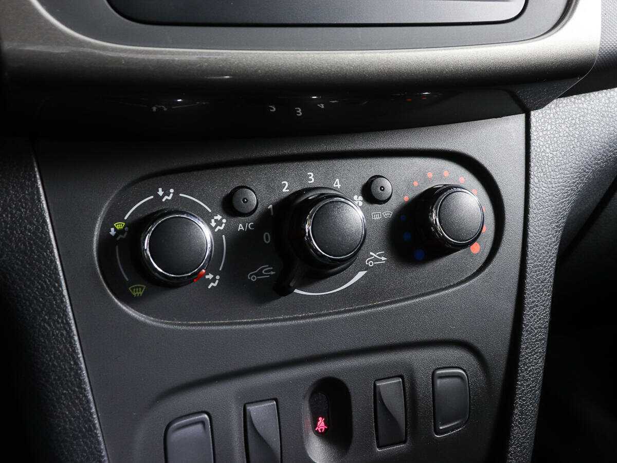 Renault Logan 2020 года с пробегом. Фото: #15