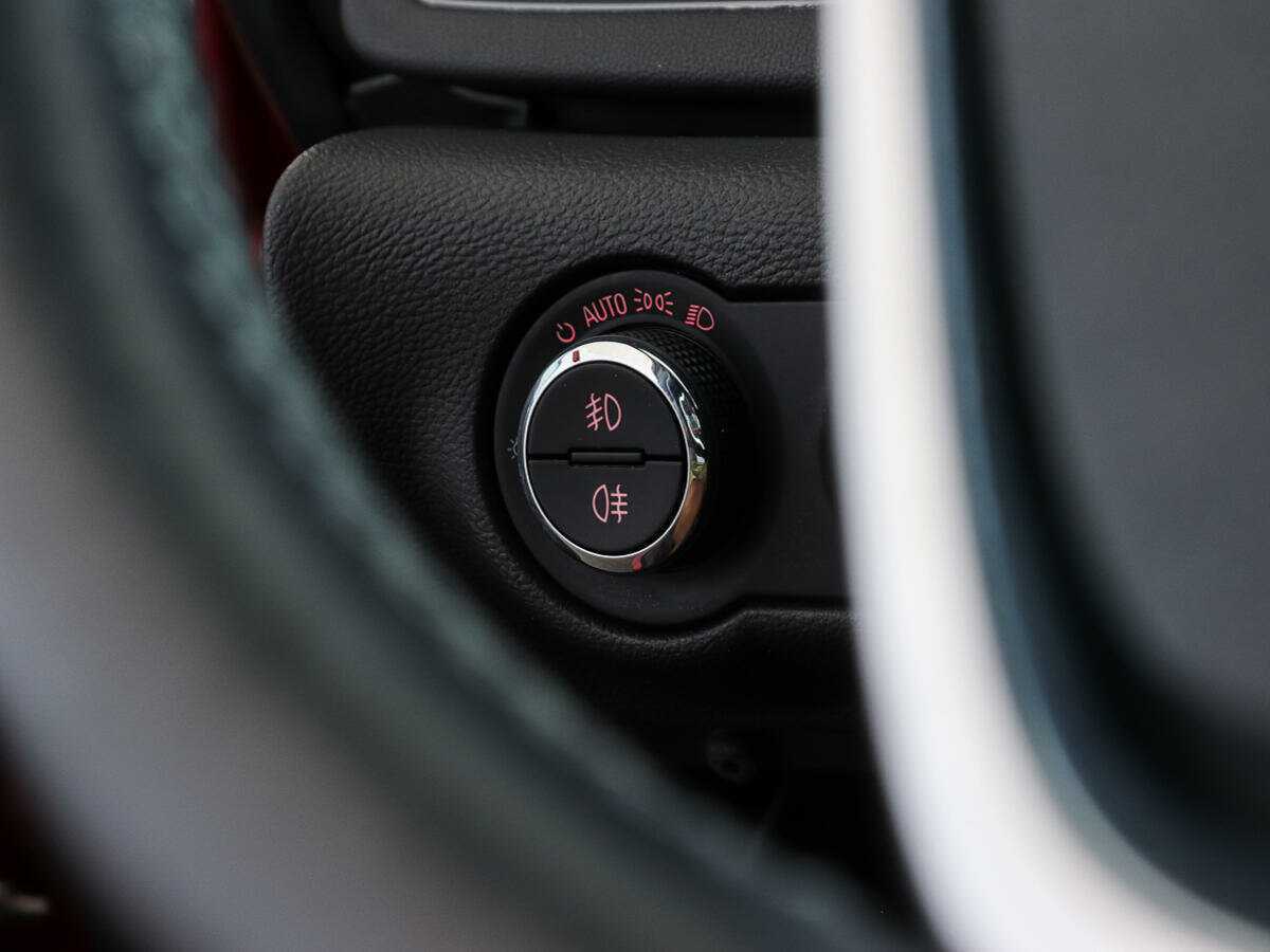 Opel Astra 2012 года с пробегом. Фото: #14