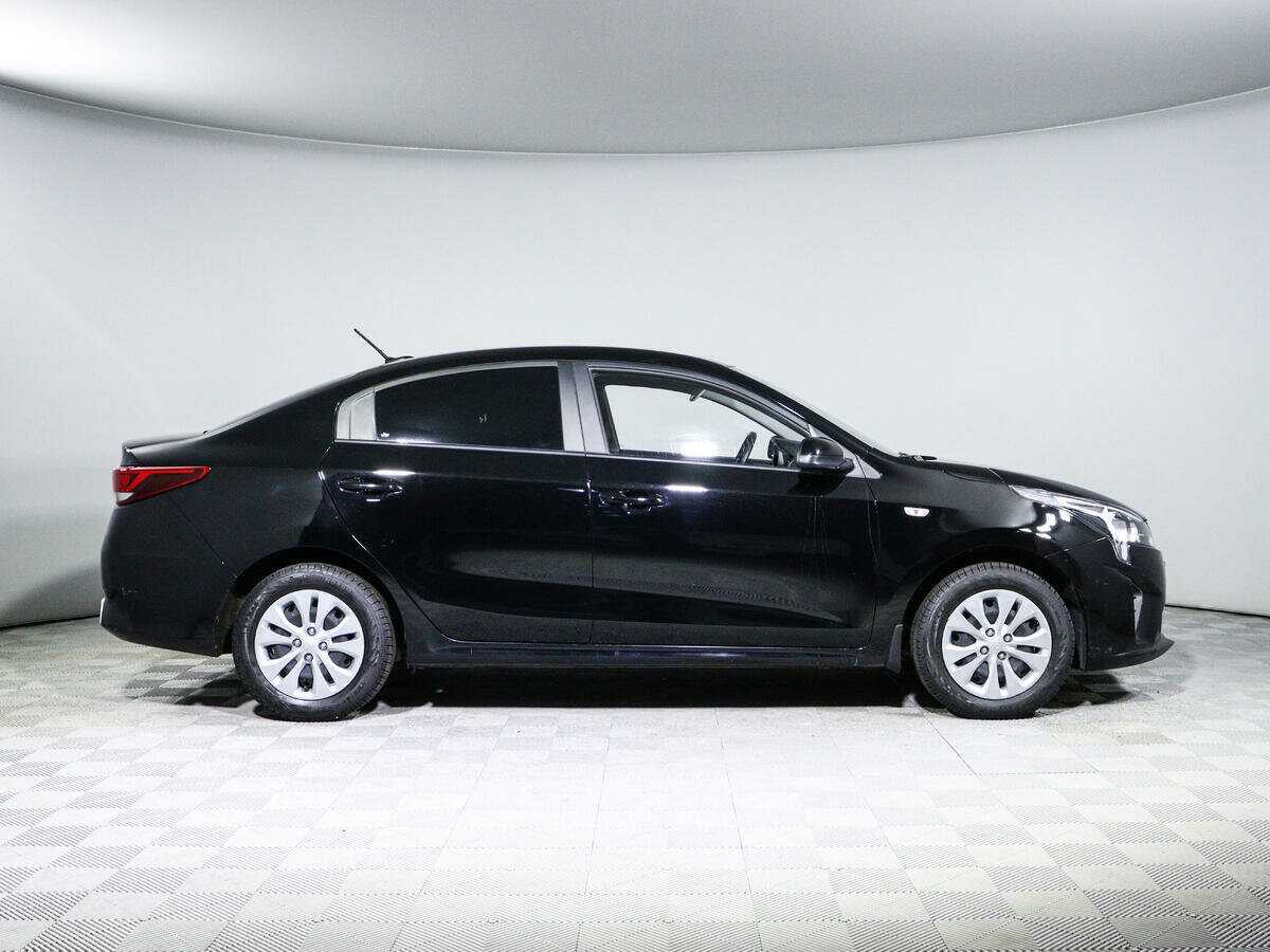 Kia Rio 2021 года с пробегом. Фото: #2