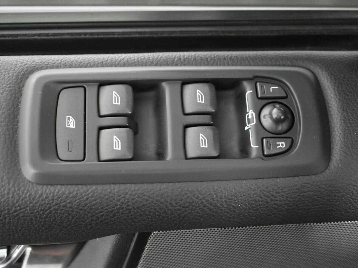 Land Rover Discovery 2014 года с пробегом. Фото: #18