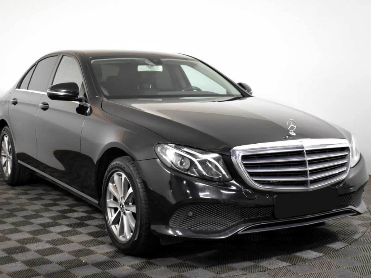 Mercedes-Benz E-Класс 2019 года с пробегом. Фото: #2