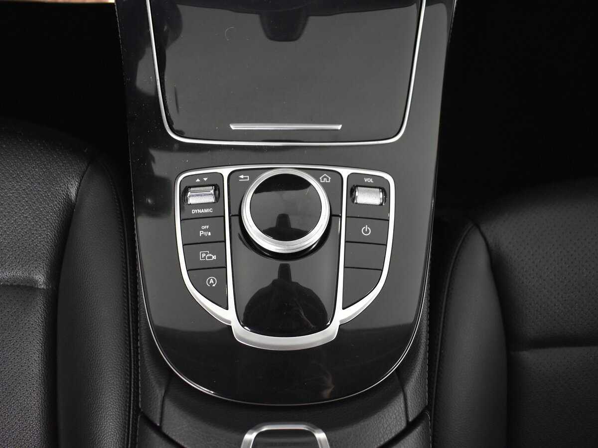 Mercedes-Benz E-Класс 2019 года с пробегом. Фото: #13