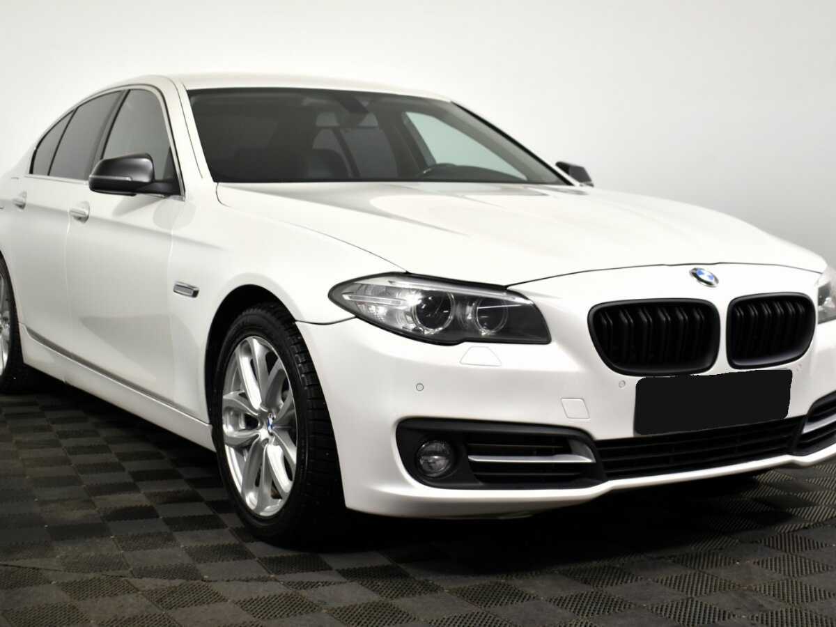 BMW 5 серии 2016 года с пробегом. Фото: #2