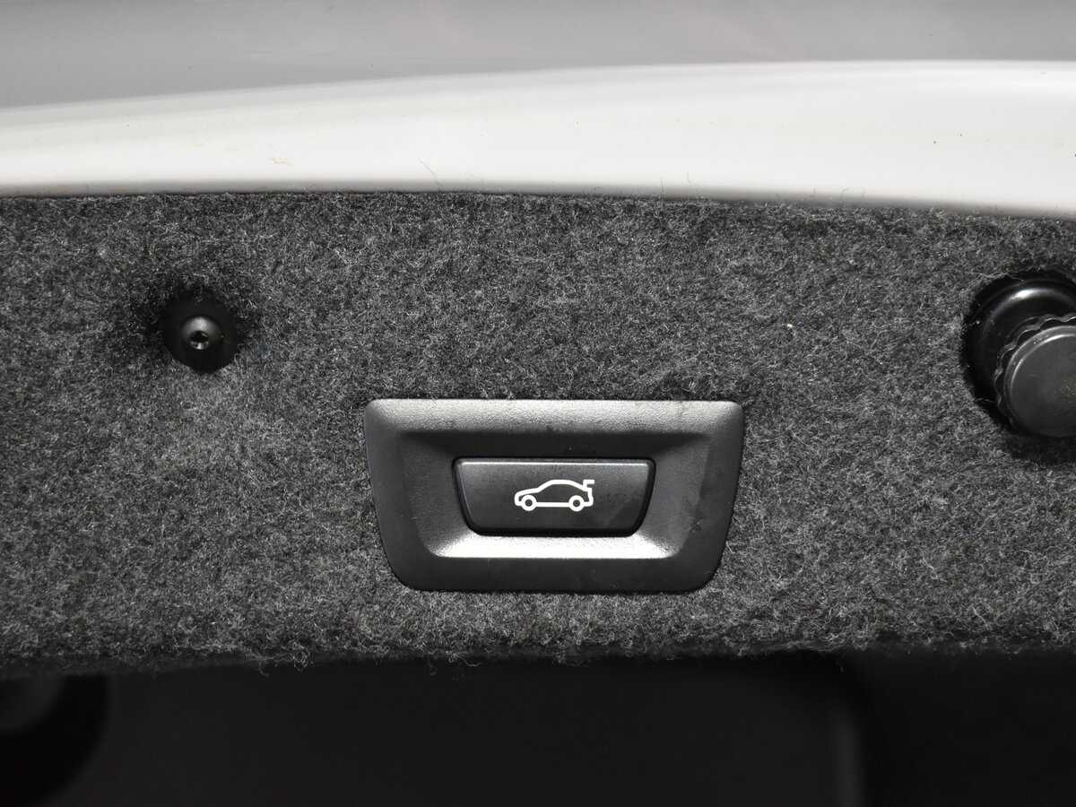 BMW 5 серии 2016 года с пробегом. Фото: #6