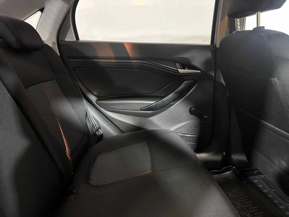 Lada (ВАЗ) Vesta 2016 года с пробегом. Фото: #10