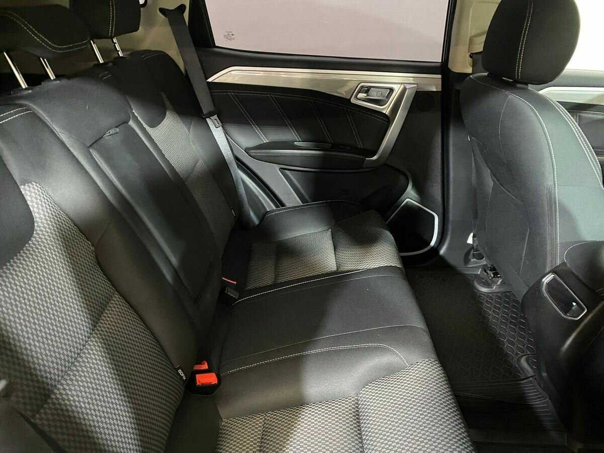 Geely Emgrand X7 2019 года с пробегом. Фото: #10