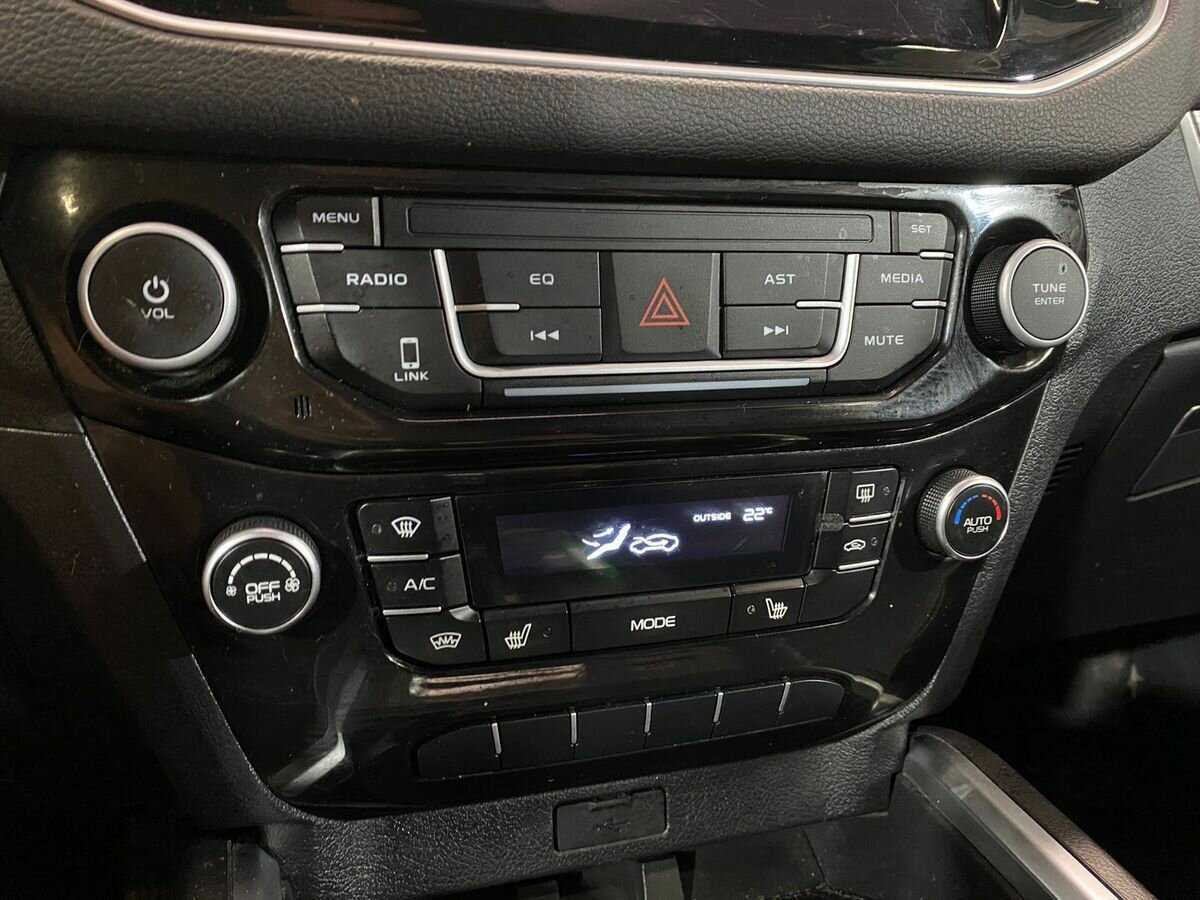 Geely Emgrand X7 2019 года с пробегом. Фото: #14