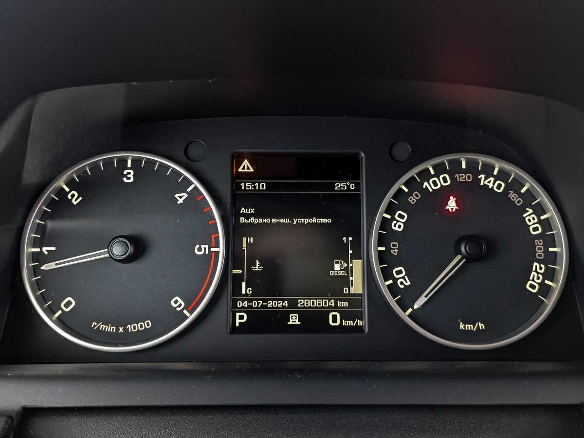 Land Rover Discovery 2014 года с пробегом. Фото: #11