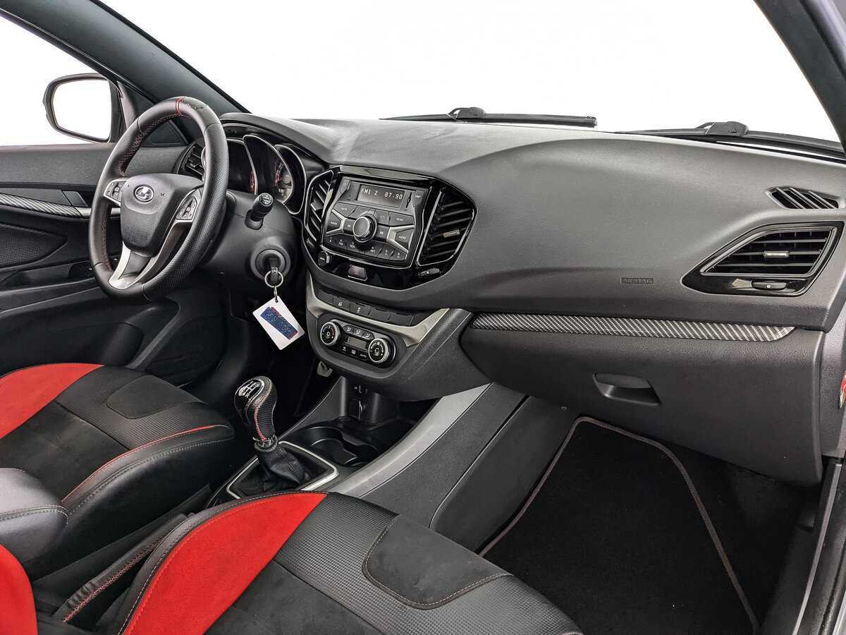 Б/У Лада (ВАЗ) Веста 2019 года. Фото: #8