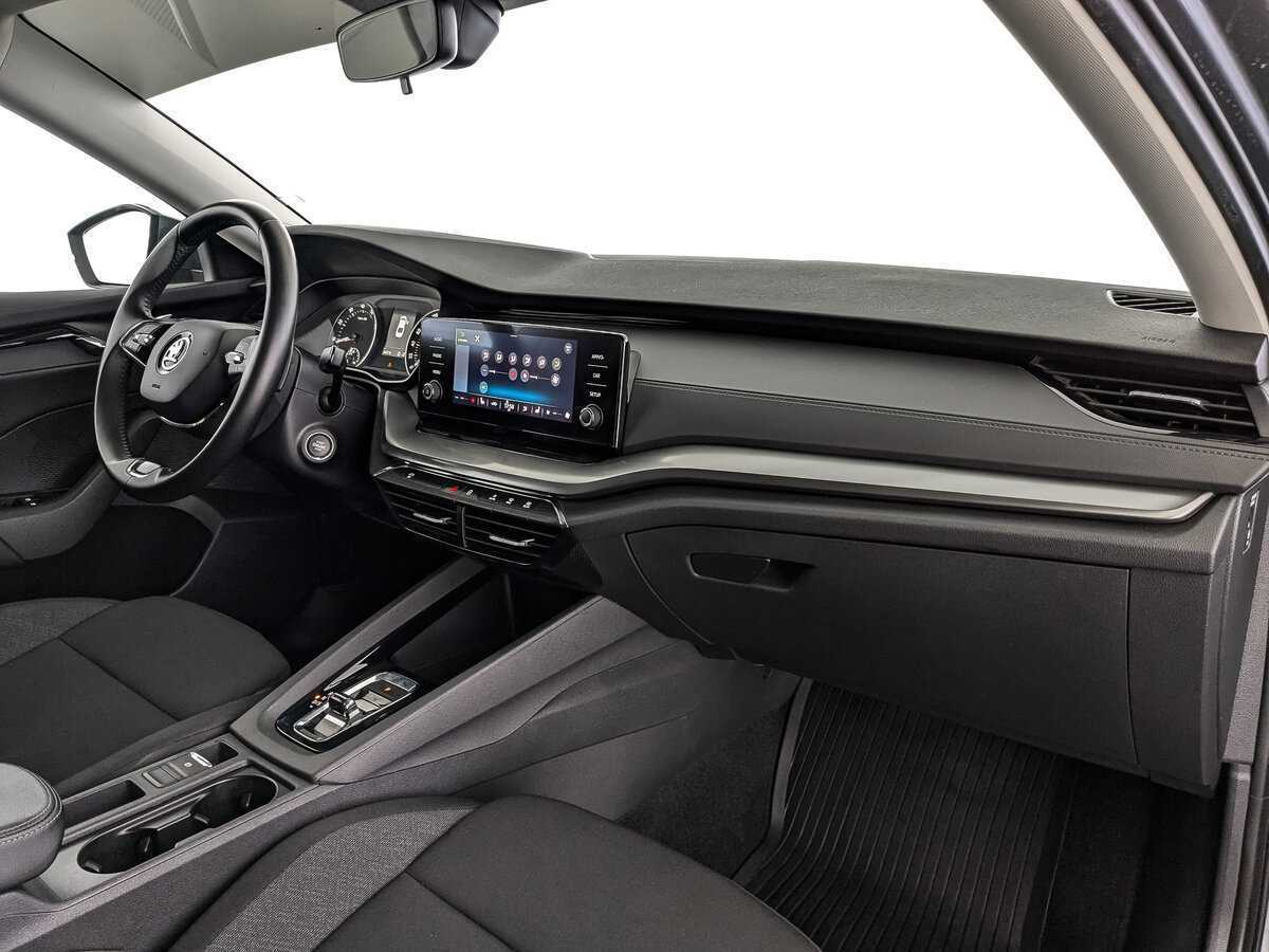 Skoda Octavia 2021 года с пробегом. Фото: #8
