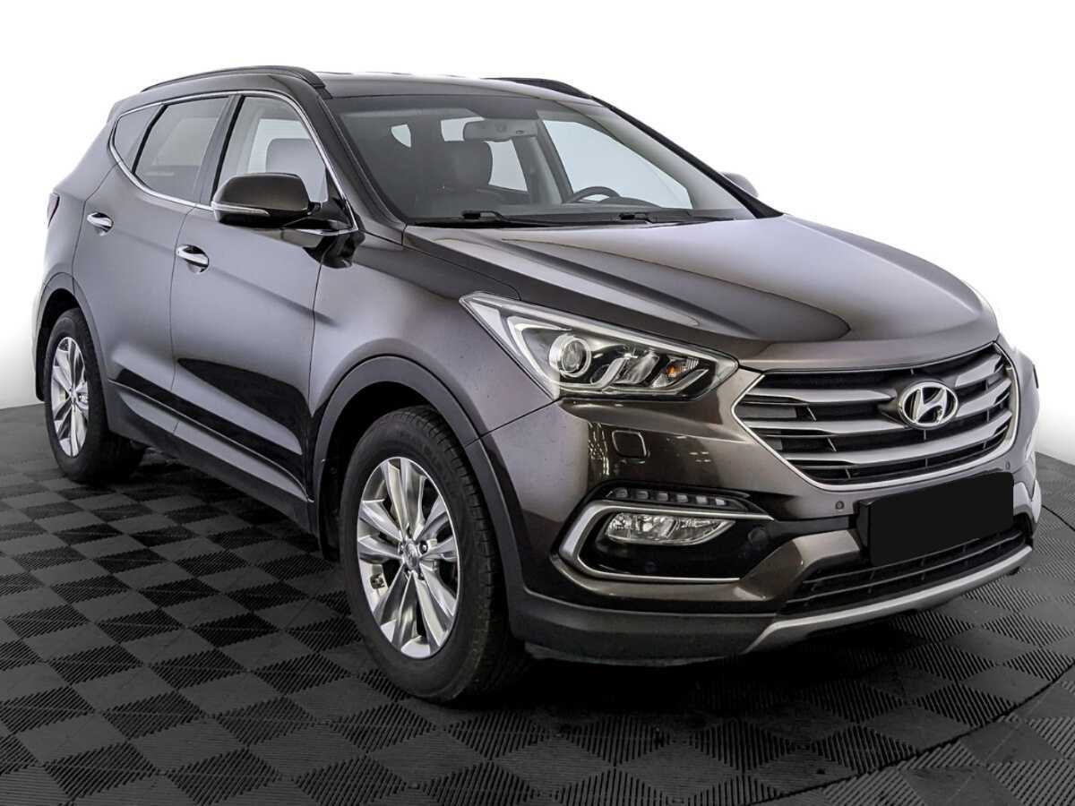 Hyundai Santa Fe 2017 года с пробегом. Фото: #2